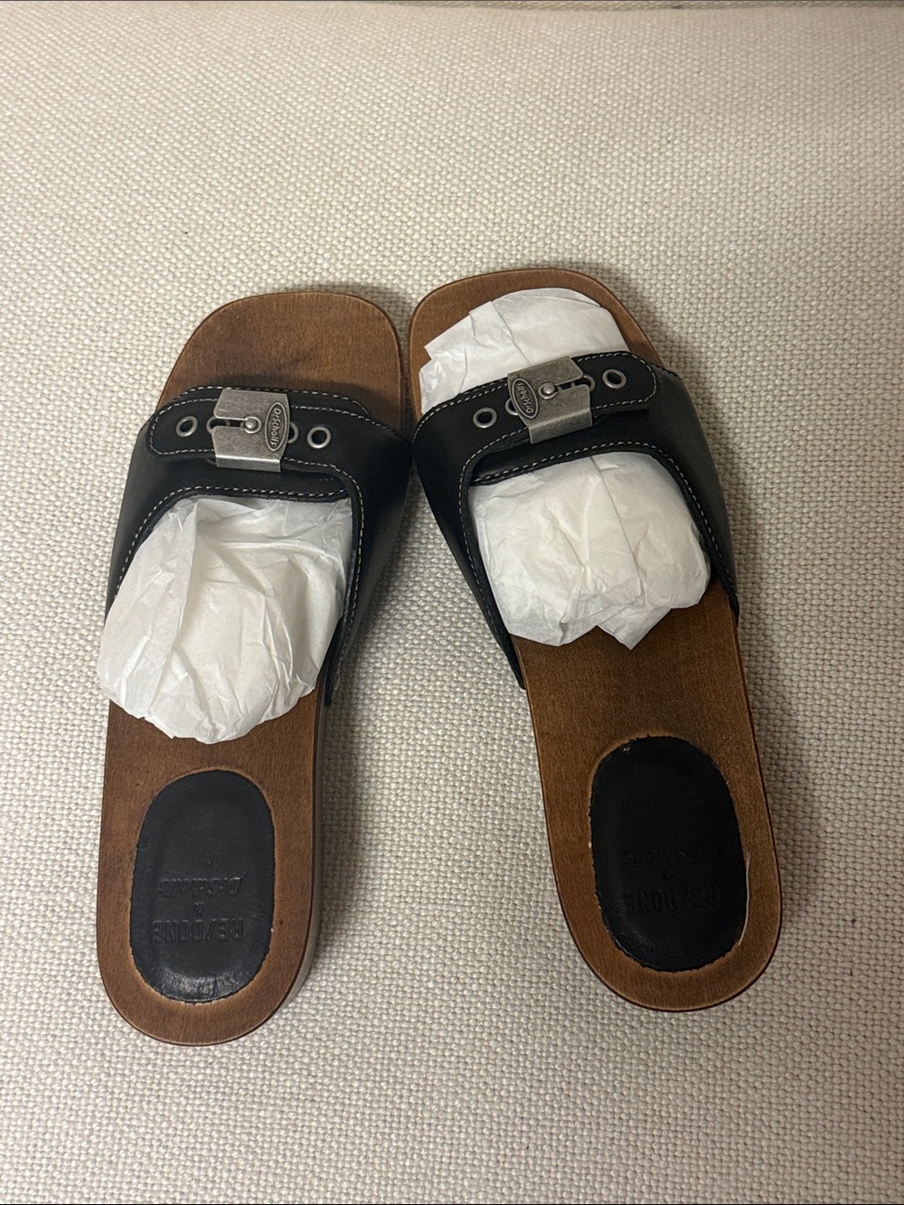 Dr. Scholl's Black leather Mules with Brown Wooden Footbed